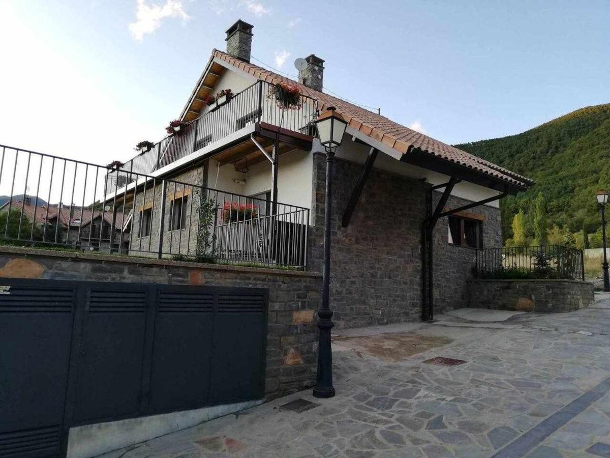 Casa Cotefablo Alojamiento Ara Gavin Biescas Exterior photo